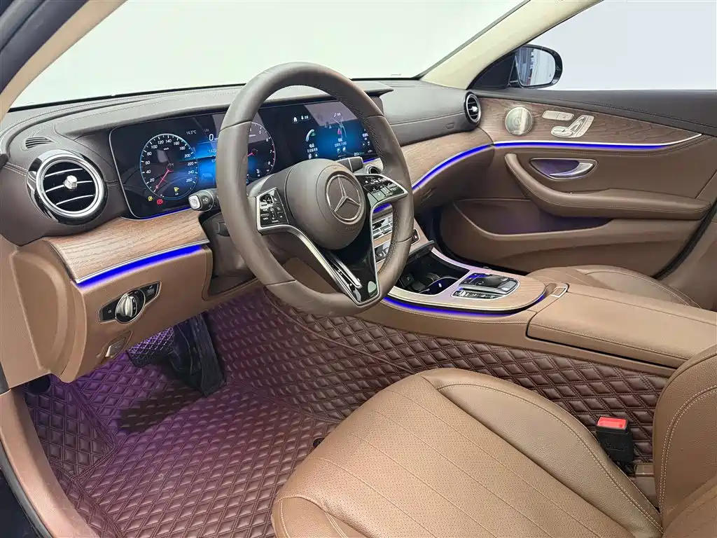 Mercedes-Benz E-Class 2022 E 300 L Luxury фото 24