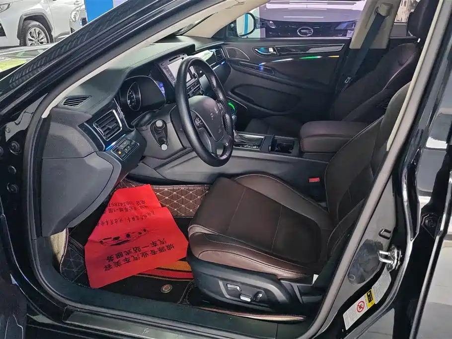 Hongqi H7 2018 2.0T Elite Edition фото 9