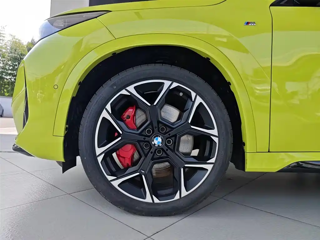 BMW X1 M35Li 2025 M35Li фото 19