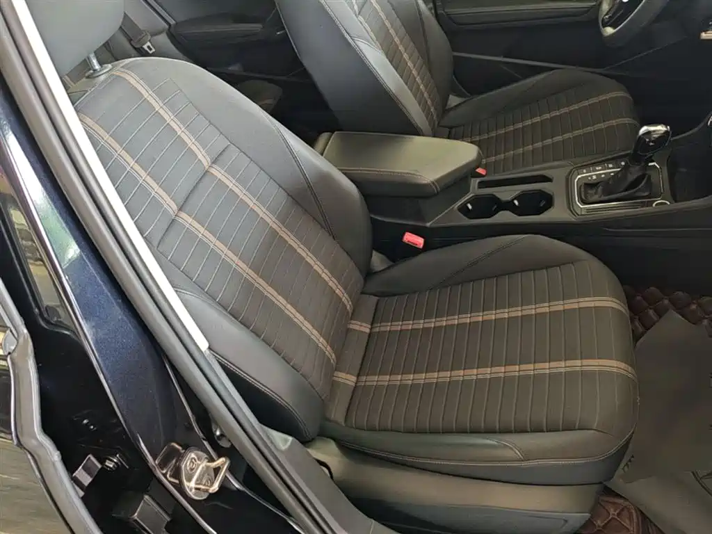 Volkswagen Lavida 2018 280TSI DSG Comfort Edition China V фото 25