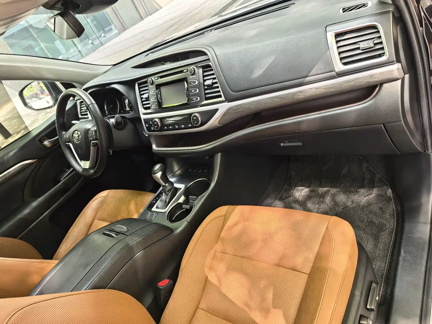 Toyota Highlander 2018 Model 2.0T 4WD Knight Edition 7-Seater China VI фото 10