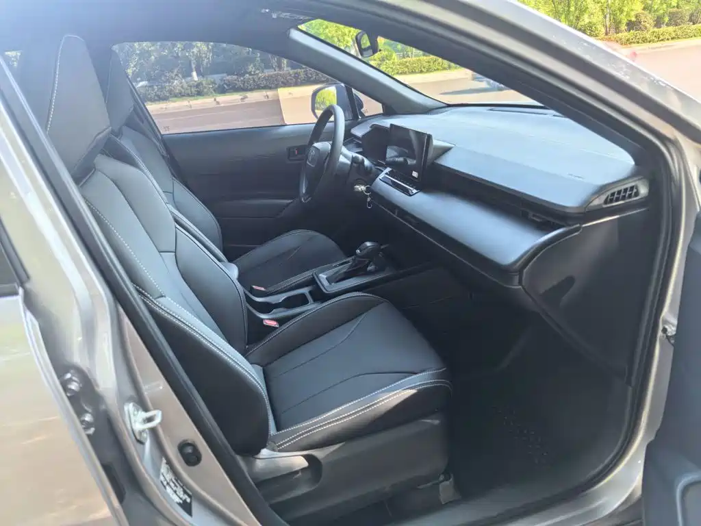 Toyota Corolla Cross 2026 2025 2.0L Pioneer Edition