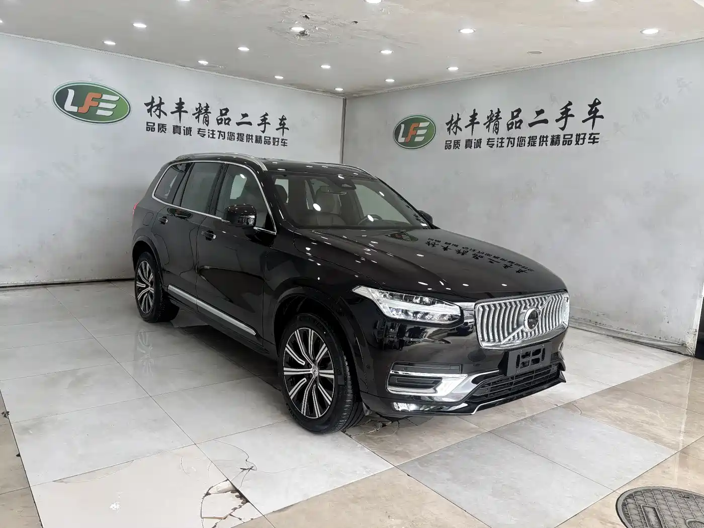 Volvo XC90 2023 B6 Smart Elegance Luxury Edition 7-Seater фото 3