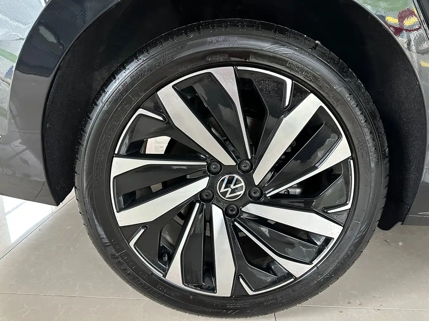 Volkswagen Passat 2022 330TSI Starry Sky Premium Edition фото 20