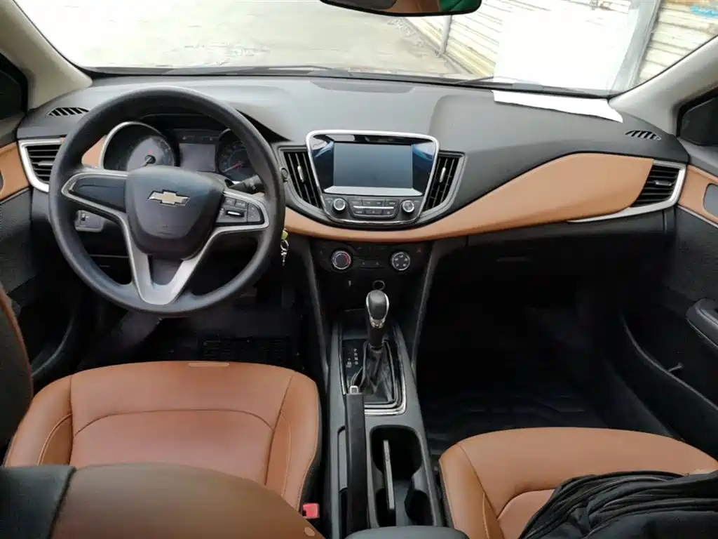 Chevrolet Cavalier 2016 Model 1.5L Automatic Delight Edition фото 10