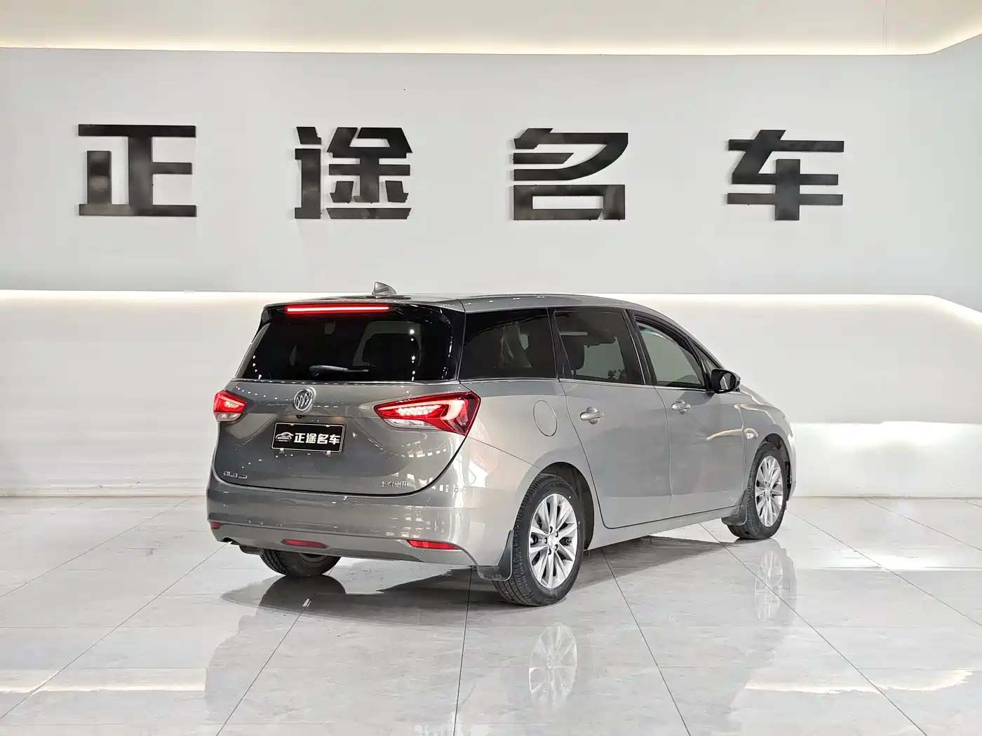 Buick GL6 2019 18T 6-seat Connected Luxury China VI фото 2
