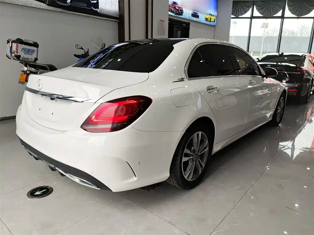 Mercedes-Benz C-Class 2021 C 200 L Fashion Sport Edition фото 5