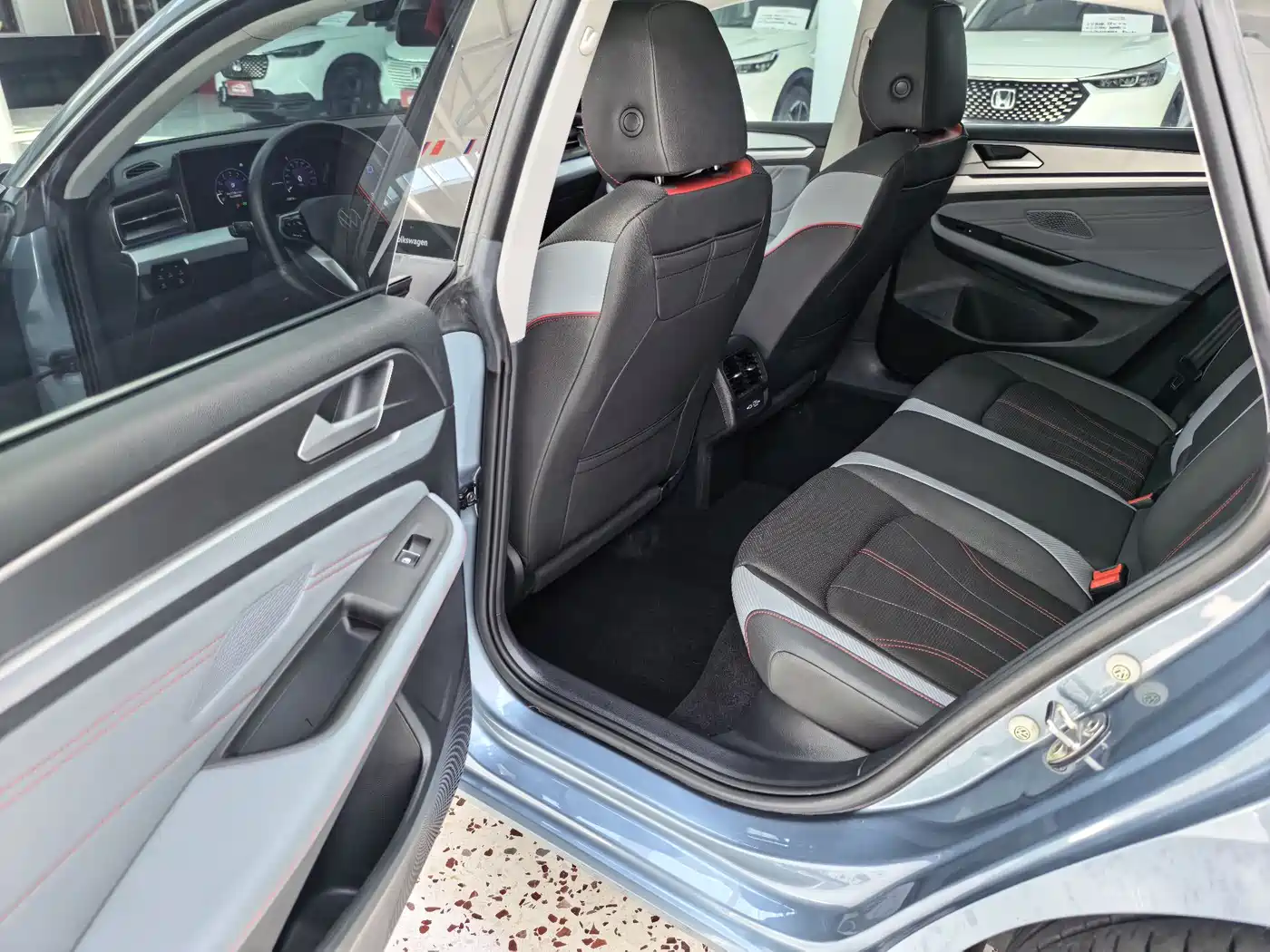 Volkswagen Lamando 2022 Lamando L 280TSI DSG Cool Edition фото 10