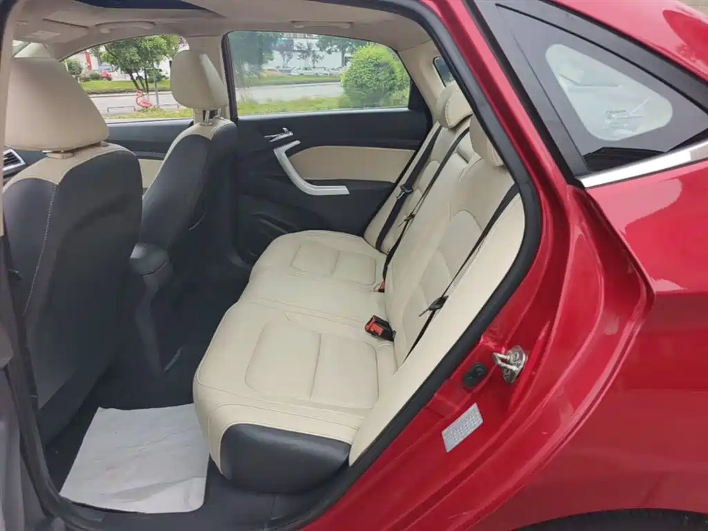 Changan Yuexiang V7 2015 2015 1.6L Automatic Fun Edition China IV