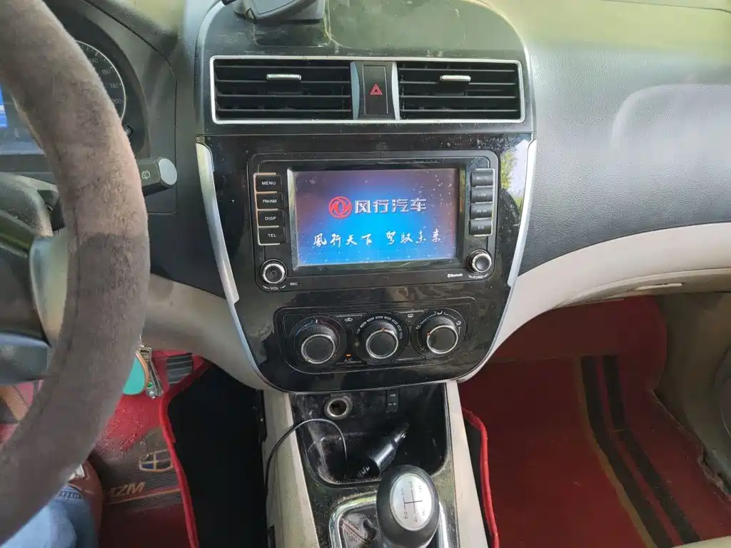 Dongfeng Fengxing Joyear X3 2017 2016 1.5L Luxury