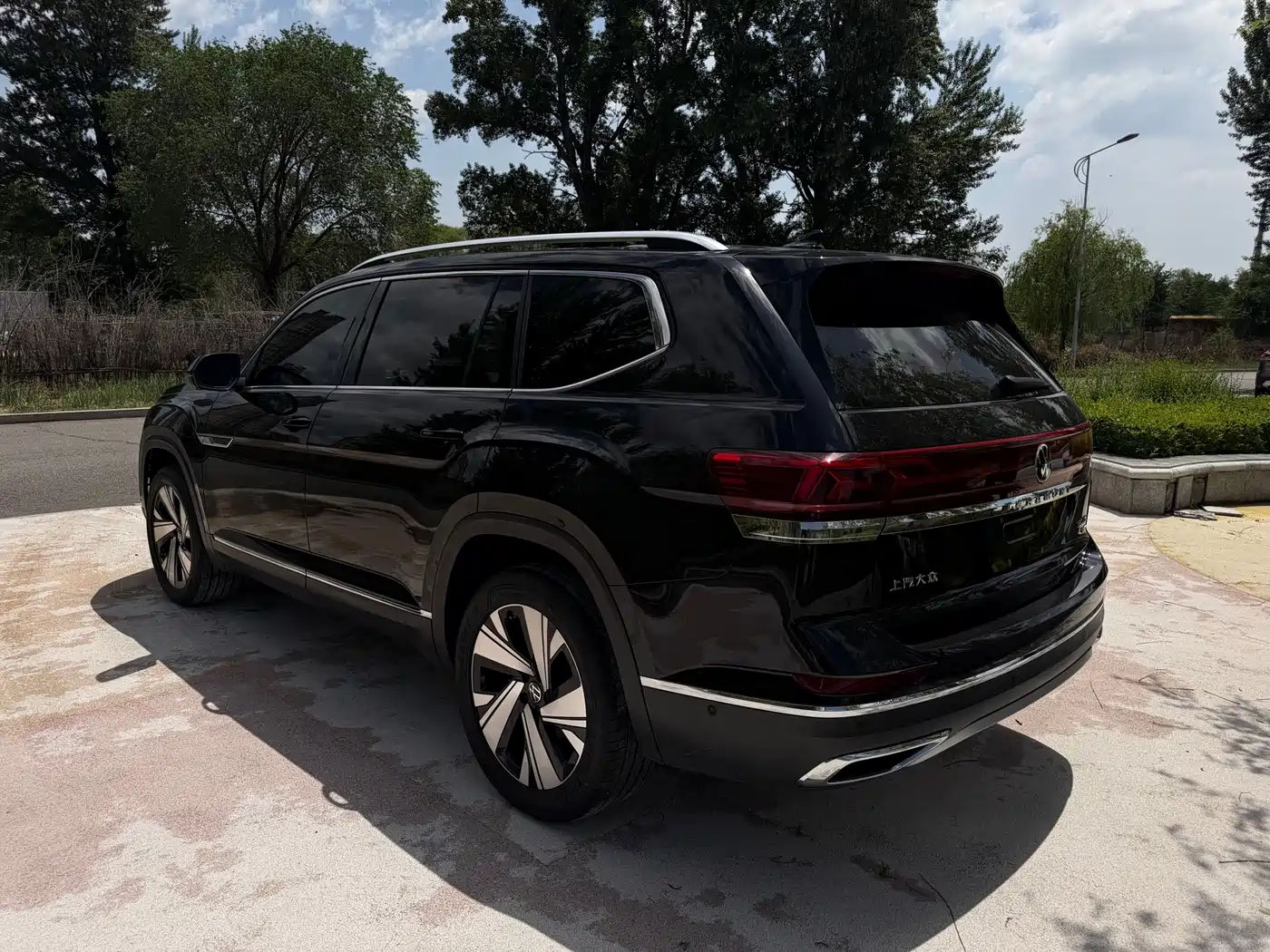 Volkswagen Teramont 2023 380TSI AWD Premium Luxury Edition фото 6