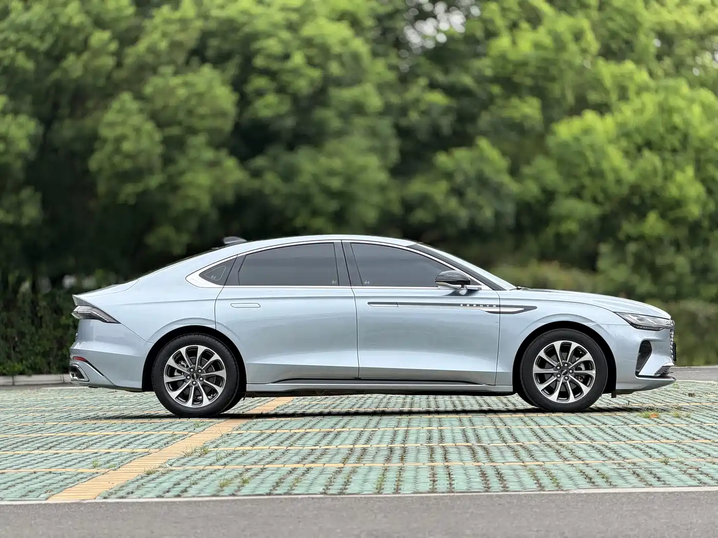 Lincoln Z 2024 2024 2.0T Premium Edition