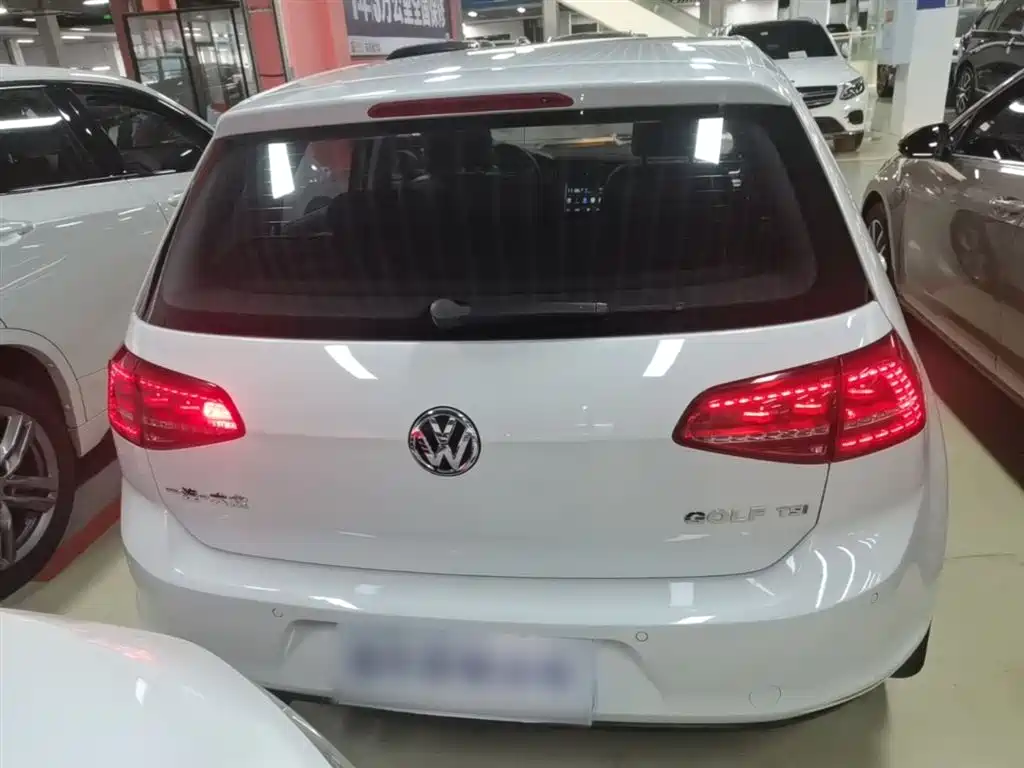 Volkswagen Golf 2015 1.4TSI Automatic Comfort фото 6