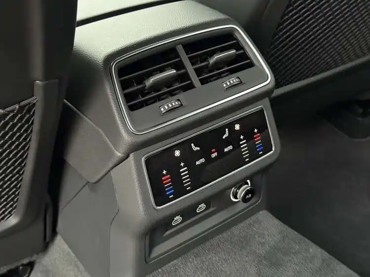 Audi A6L 2024 45 TFSI Premium Dynamic фото 8