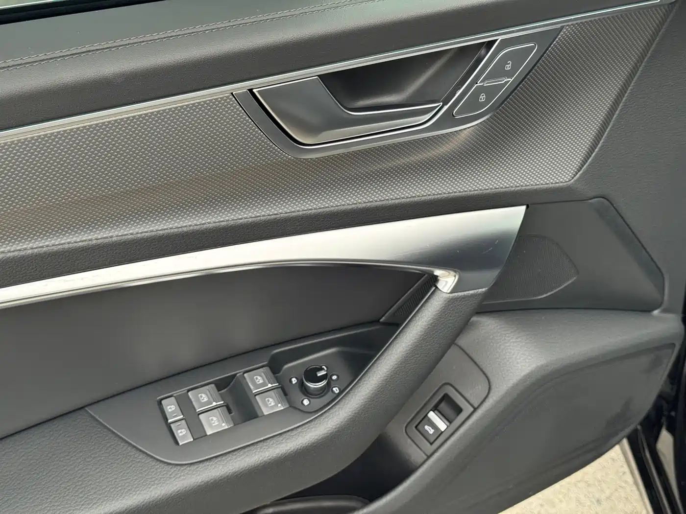 Audi A6L 2024 45 TFSI Premium Dynamic фото 13