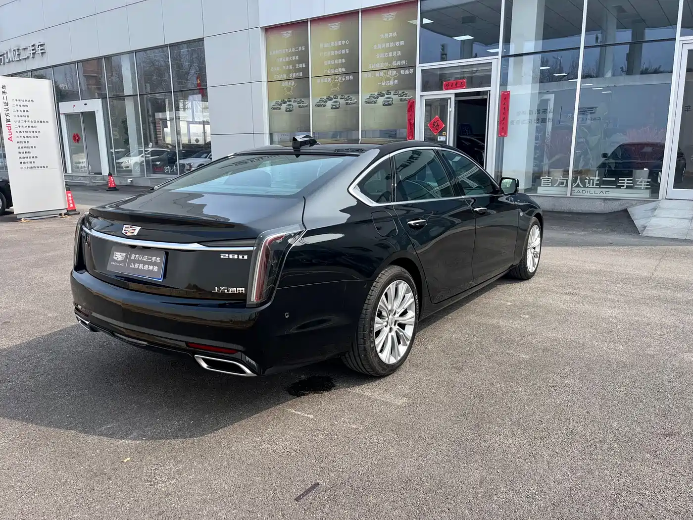 Cadillac CT6 2023 28T Platinum Model фото 16