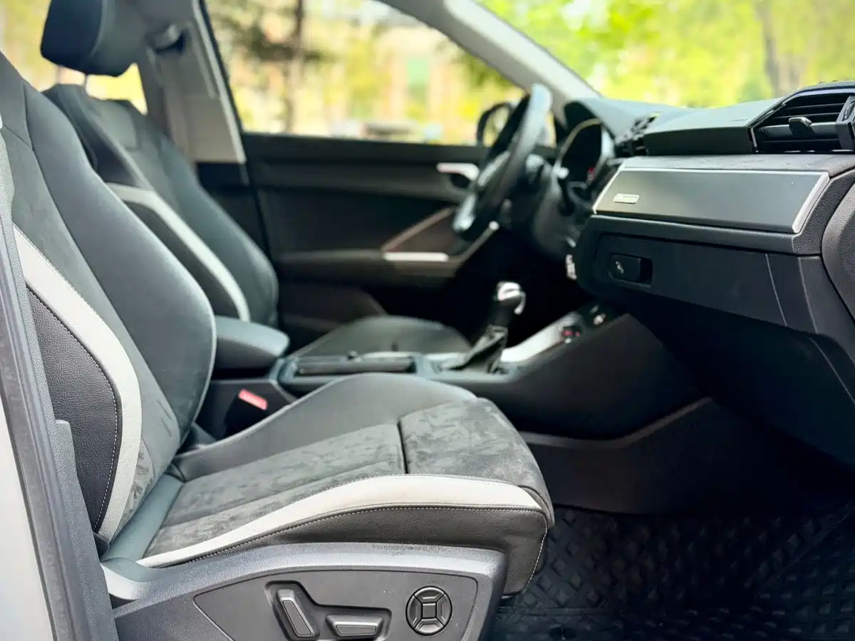 Audi Q3 2023 35 TFSI Fashion Dynamic (1.4T) фото 13