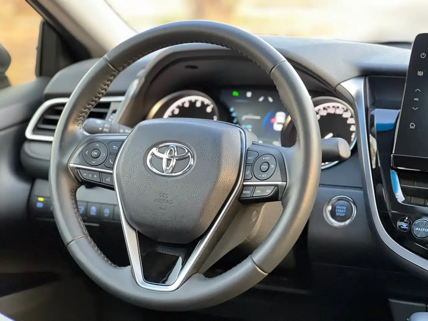 Toyota Camry 2021 2.0G Luxury Edition фото 15