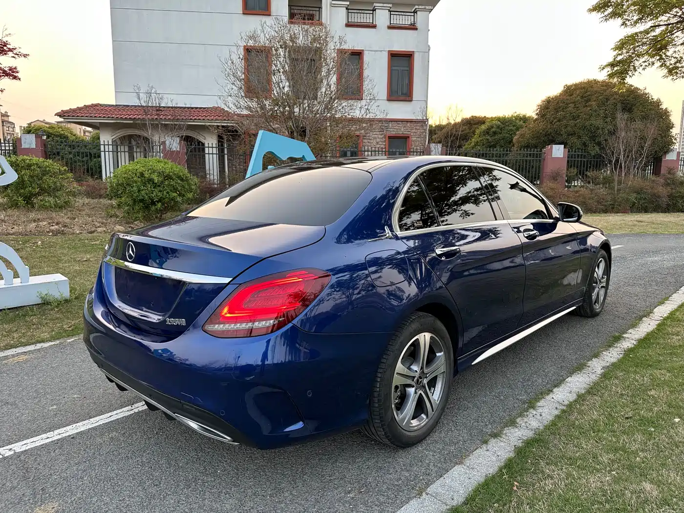 Mercedes-Benz C-Class 2021 C 260 L Sport Edition фото 4