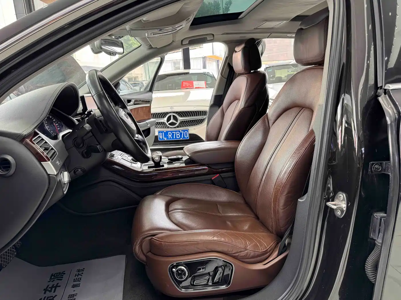Audi A8 2013 A8L 45 TFSI quattro Luxury фото 7