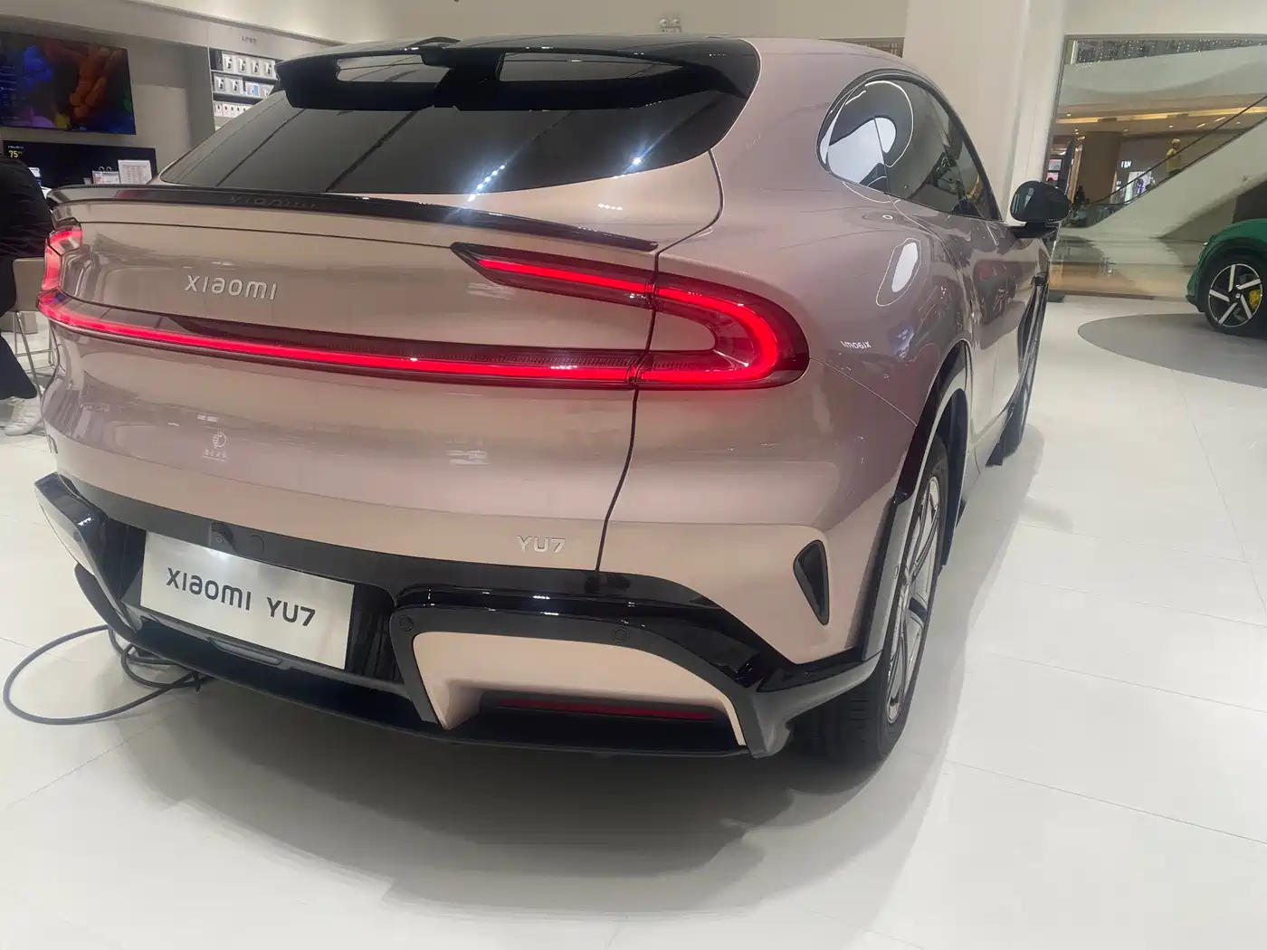 Xiaomi Auto Xiaomi YU7 2025 Extended Range RWD Edition фото 10