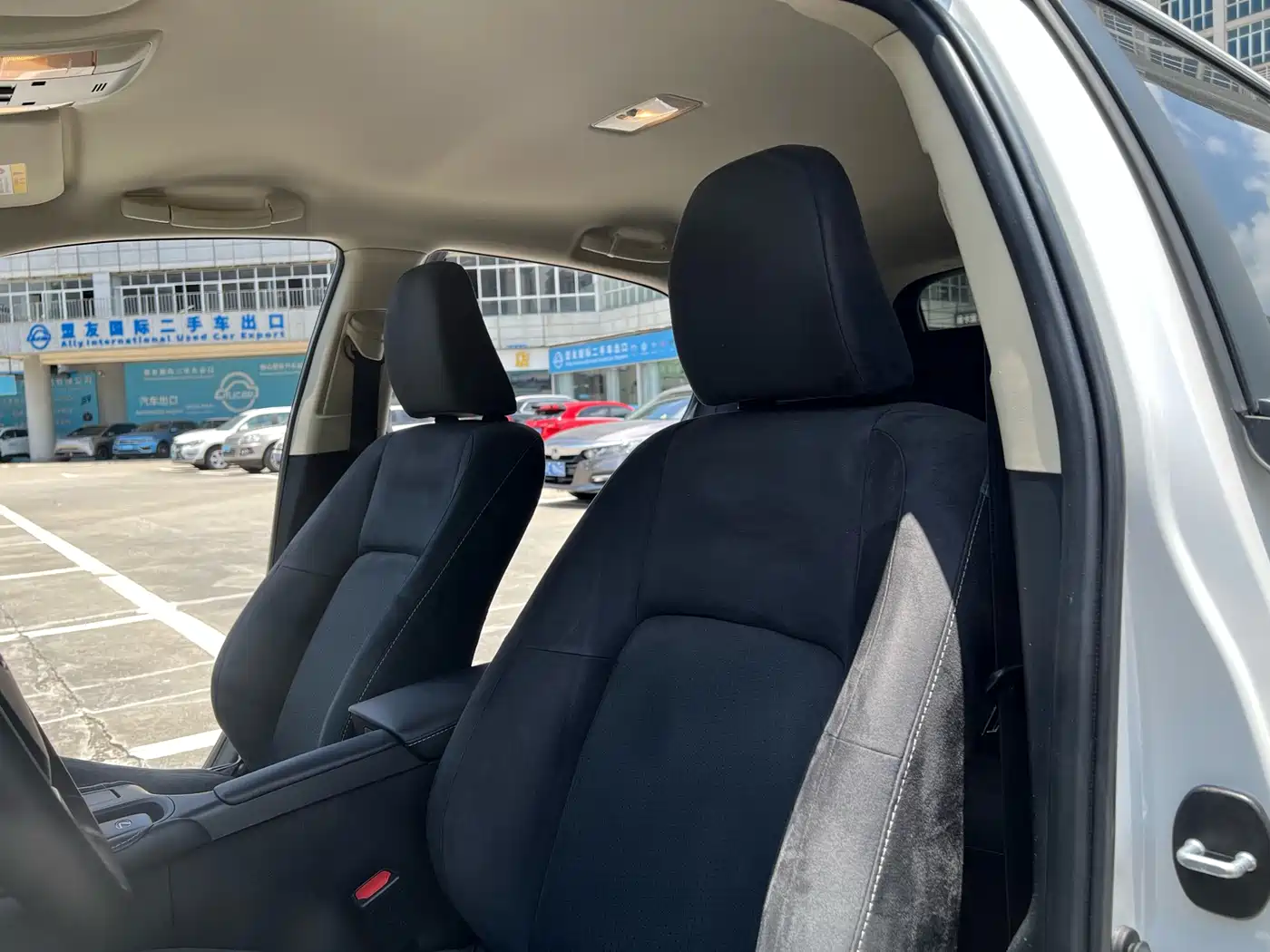 Lexus CT 2017 CT200h Elite Edition Monochrome China V фото 18