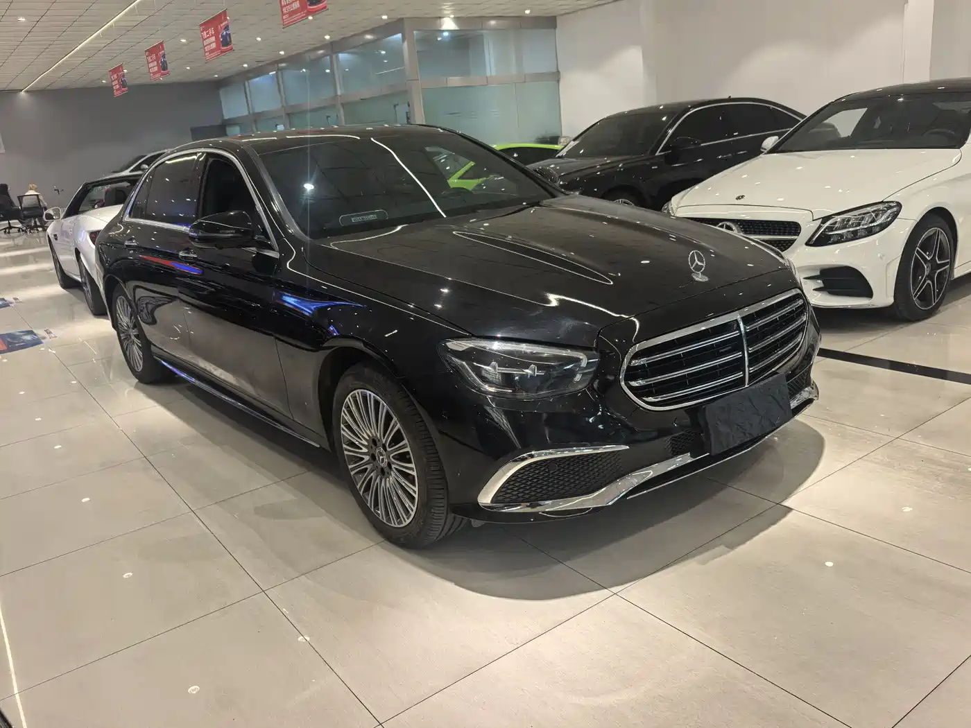 Mercedes-Benz E-Class 2022 E 300 L Sport Luxury фото 3