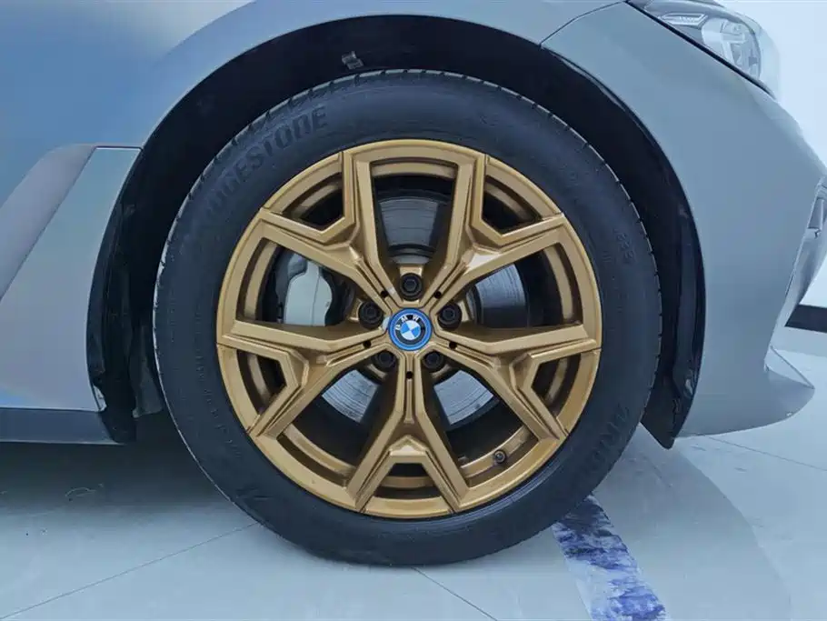 BMW i3 2022 eDrive 35 L фото 6