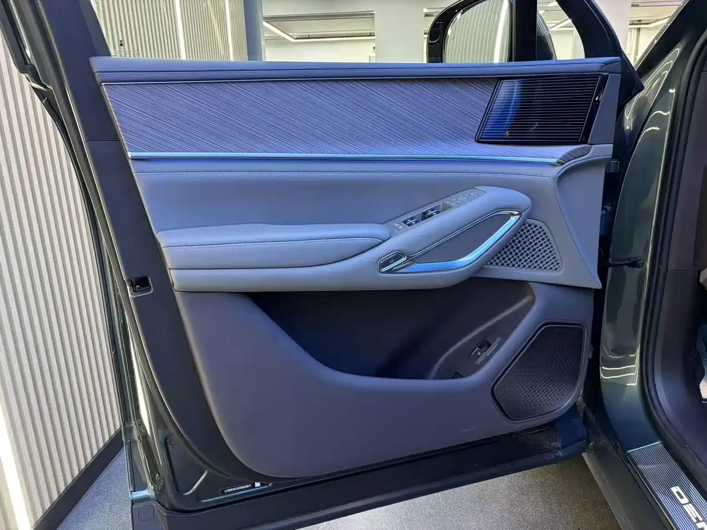 Denza N9 2025 2025 Model Prestige Edition