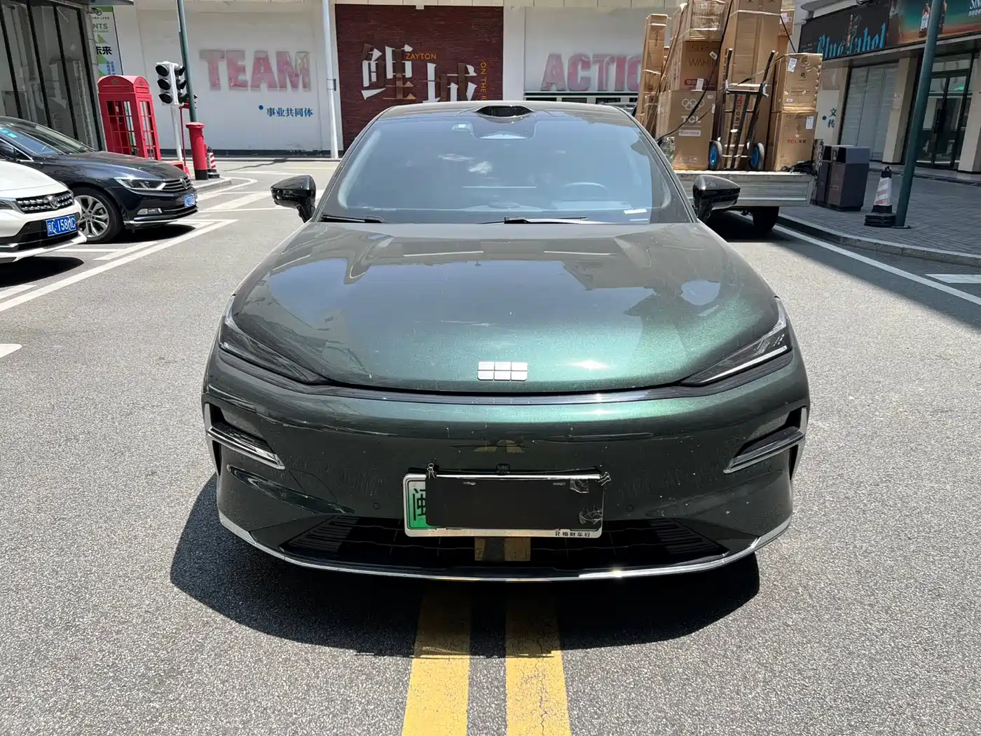 Geely Galaxy Galaxy Xingyao 8 2025 130km EM-P Explorer Edition фото 2