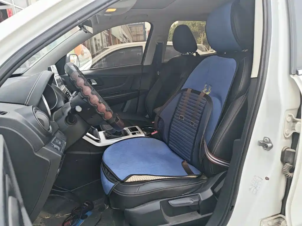 Besturn X40 2019 2019 1.6L Manual Luxury China VI