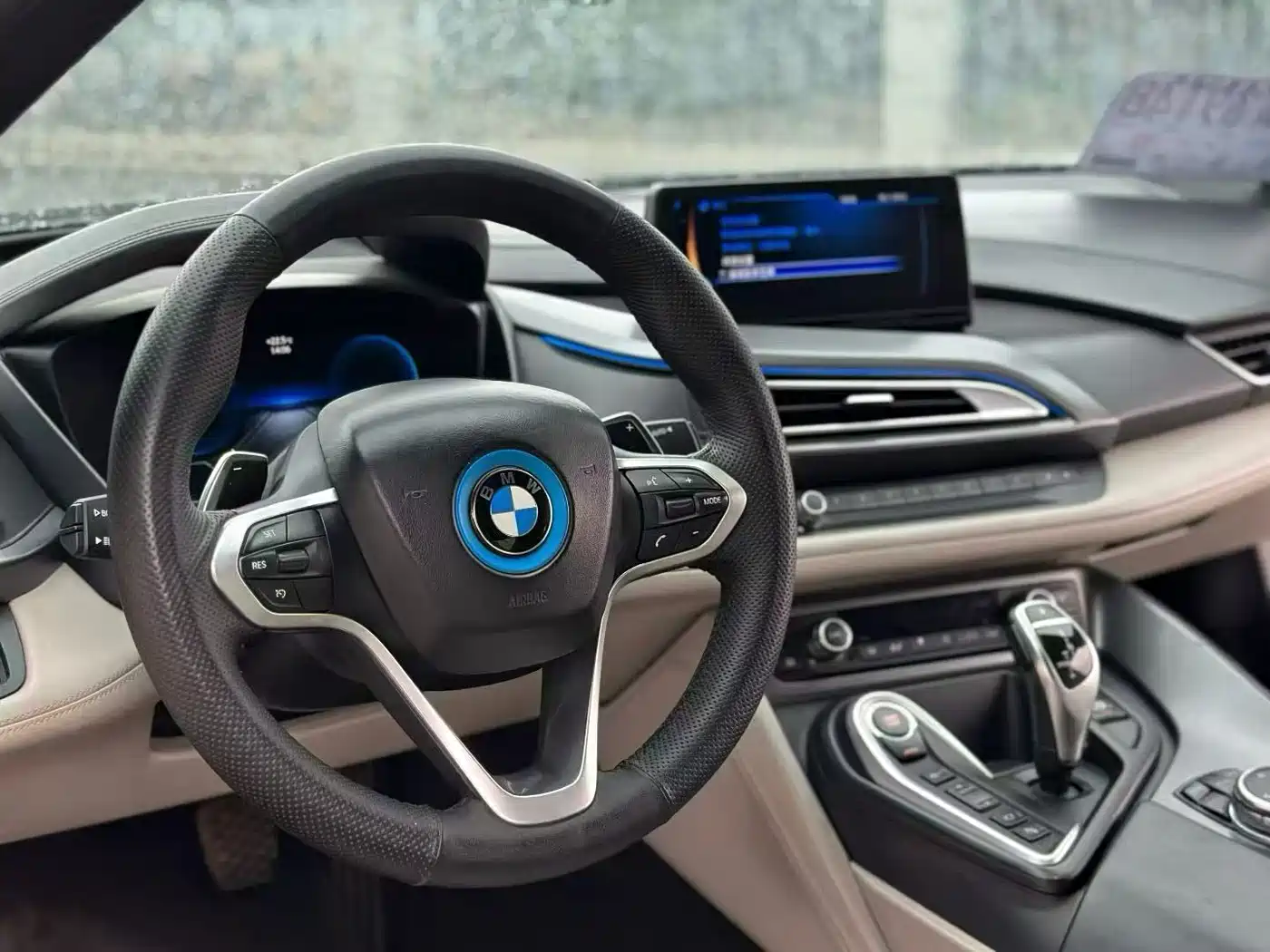BMW i8 2014 Standard фото 5