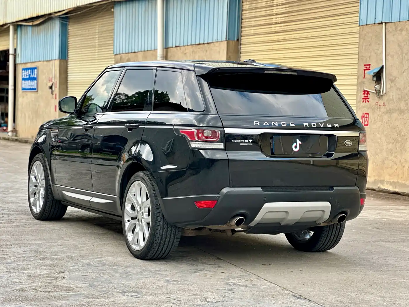 Land Rover Range Rover Sport фото 6