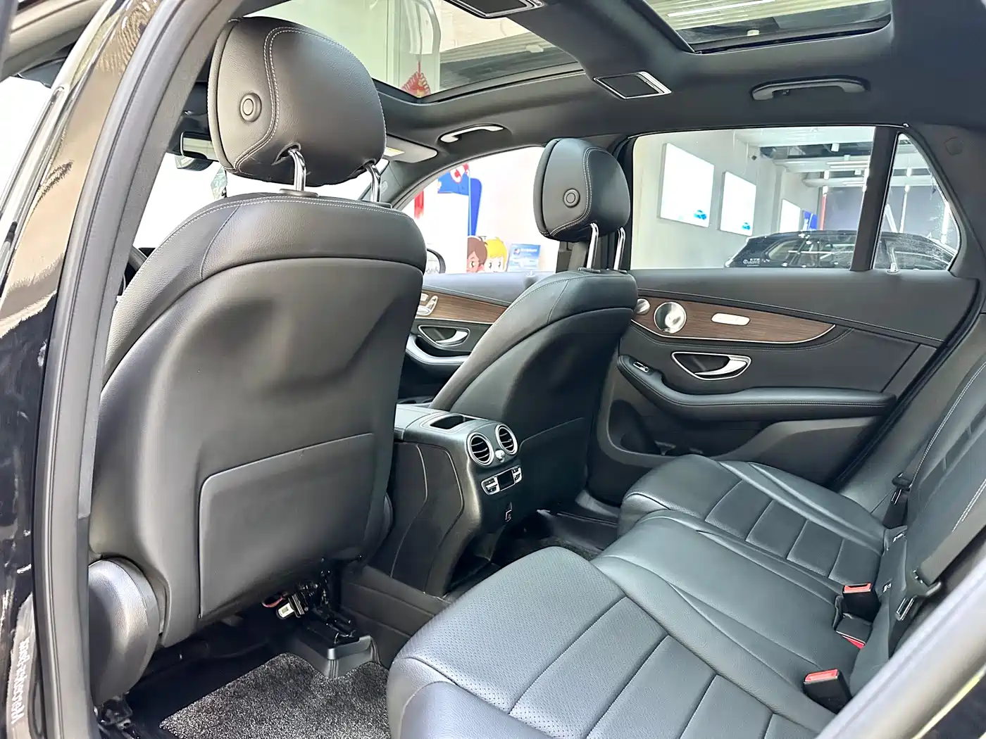 Mercedes-Benz GLC 2020 Facelift GLC 300 L 4MATIC Luxury фото 10