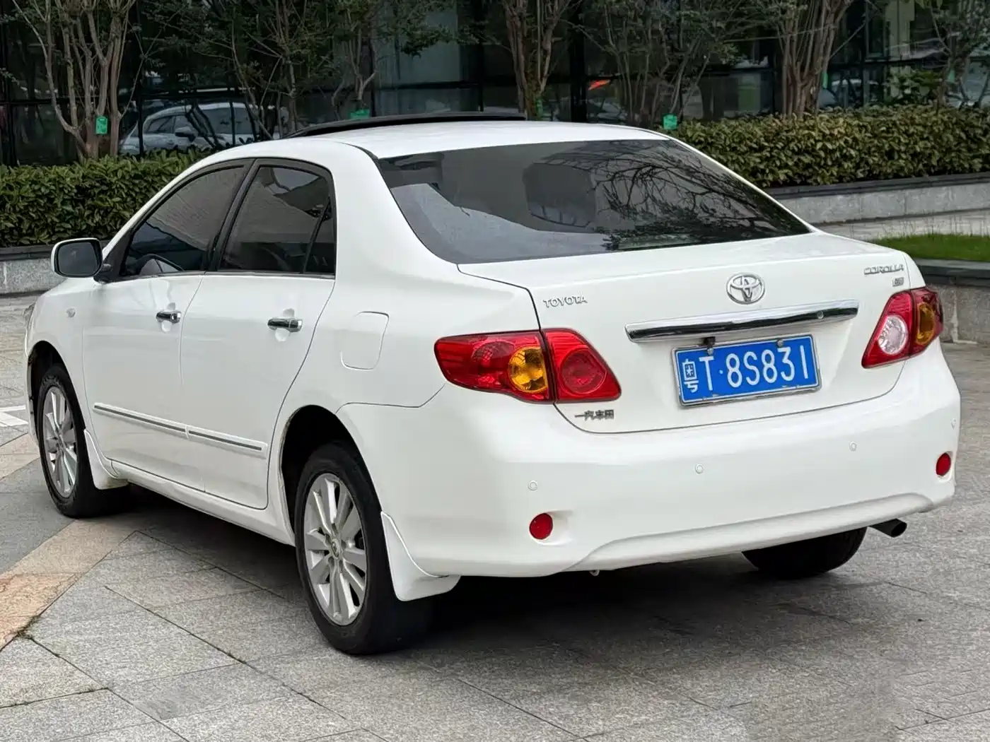 Toyota Corolla 2008 1.8L Automatic GL-i Sunroof Special Edition фото 4
