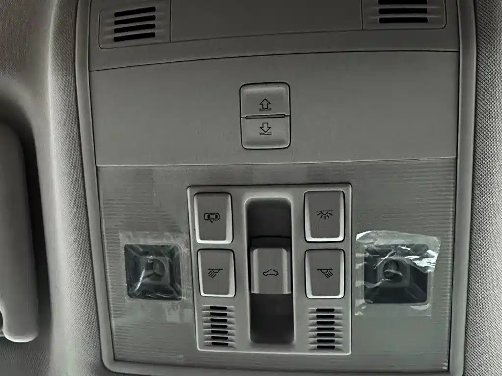 Volkswagen Tharu 2021 Model 280TSI 2WD Comfort Edition фото 18