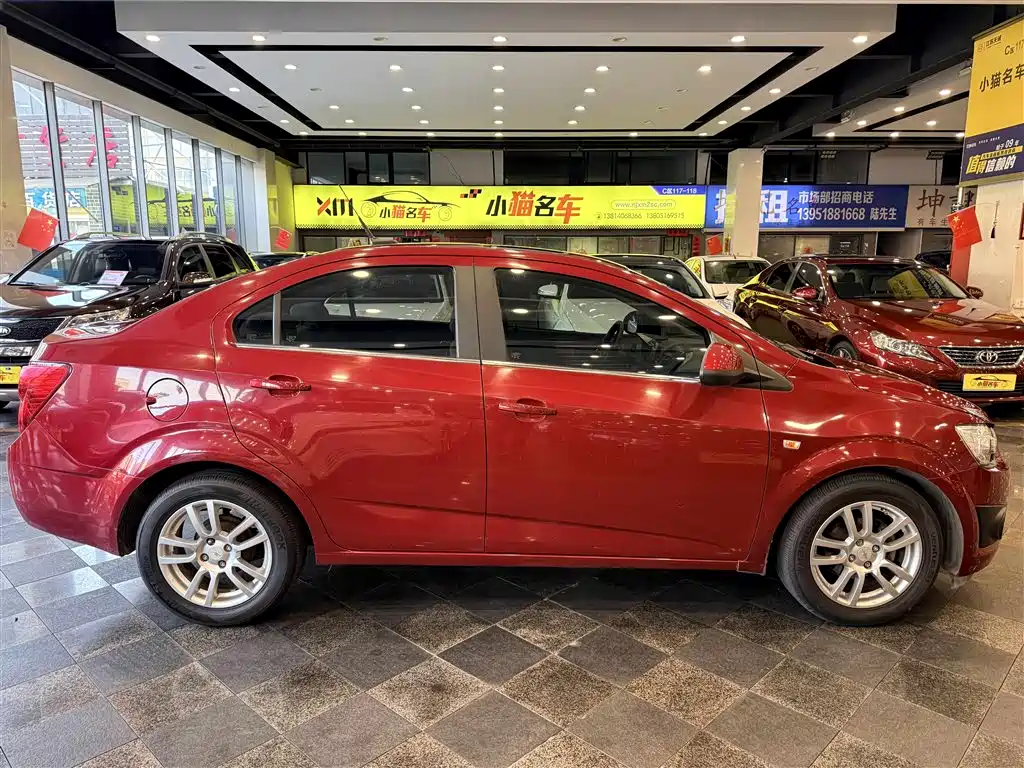 Фото 23 - Chevrolet Aveo