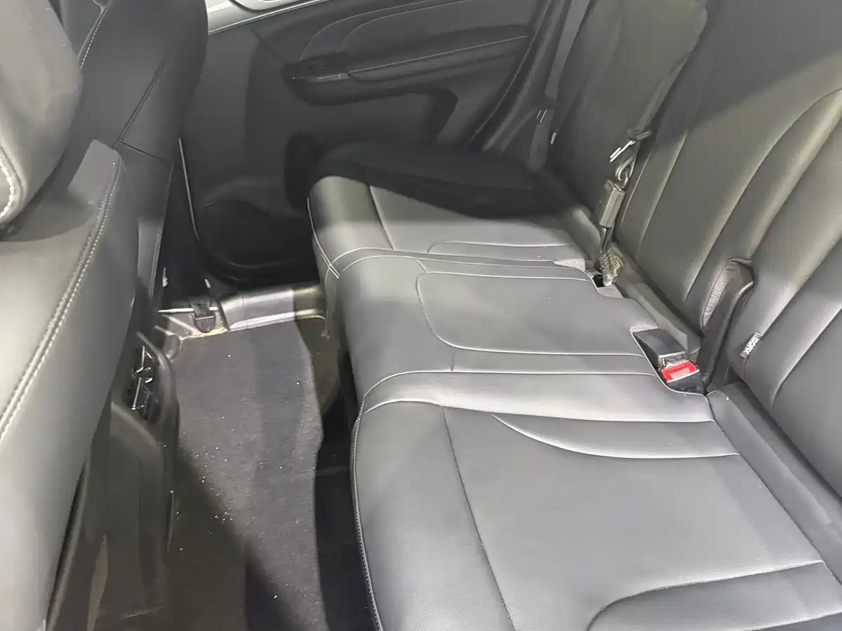 Haval M6 2021 PLUS 1.5T DCT Comfort фото 9