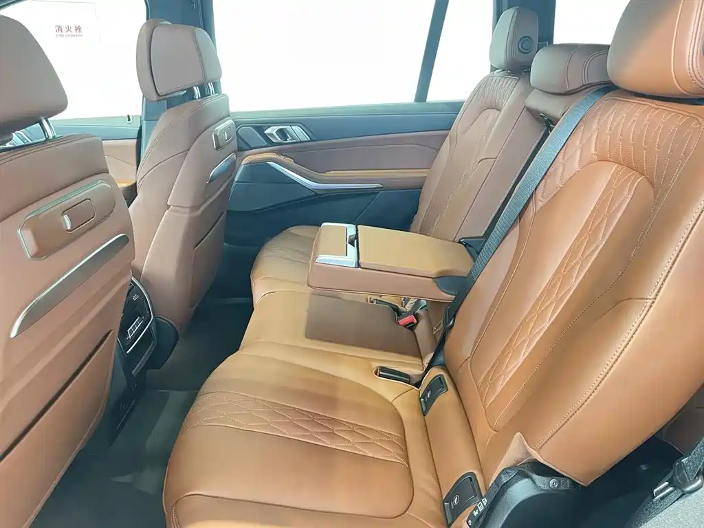 BMW X7 2023 xDrive40i Exclusive M Sport Package фото 14
