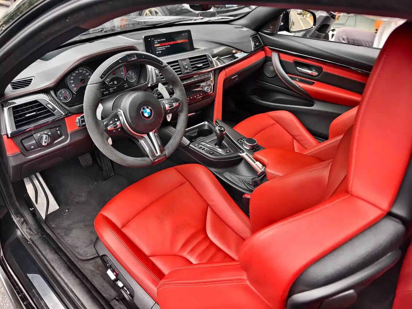 BMW M4 2017 M4 Coupe фото 4