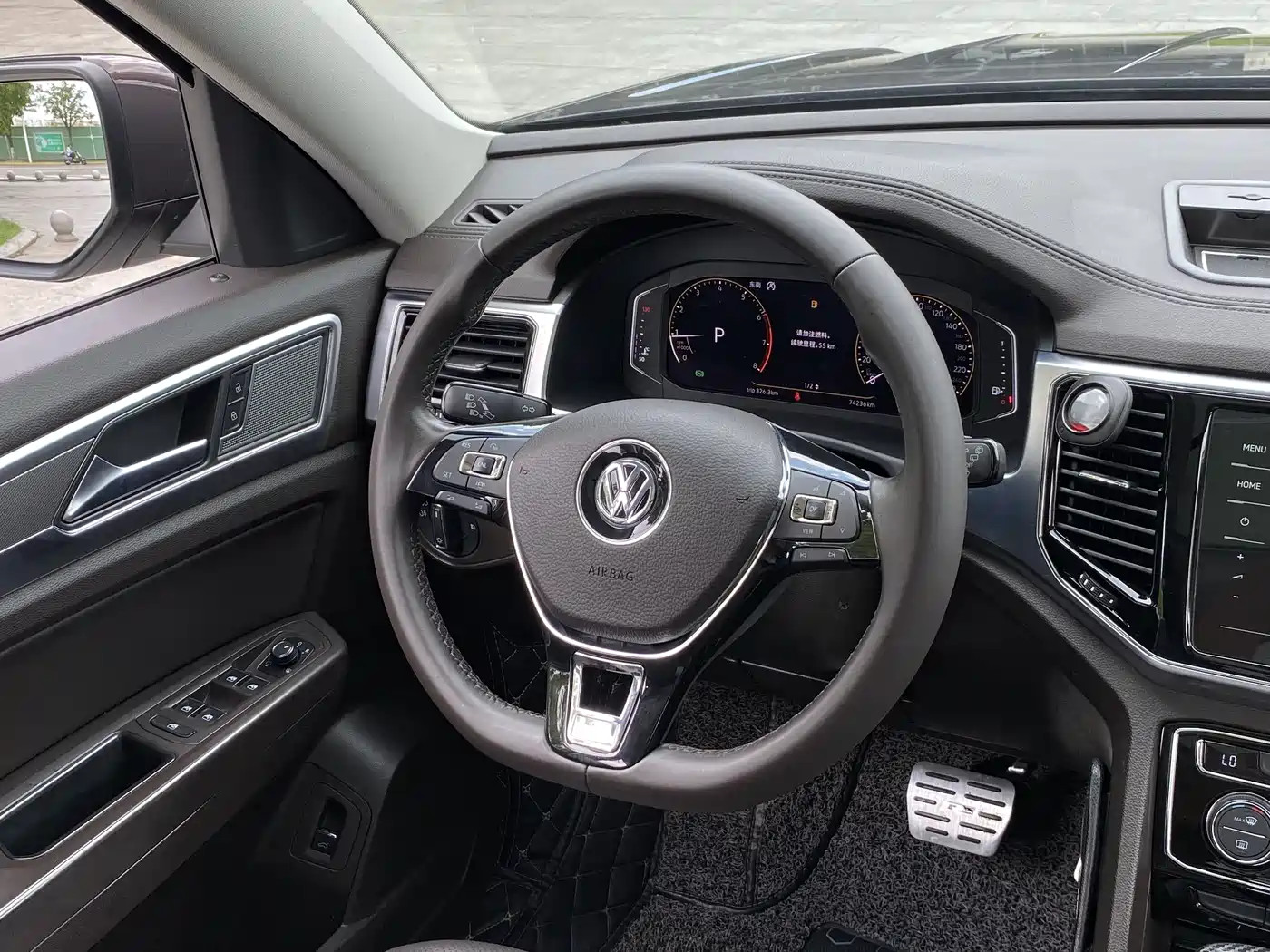 Volkswagen Teramont 2019 380TSI 4WD Luxury Edition China VI фото 13