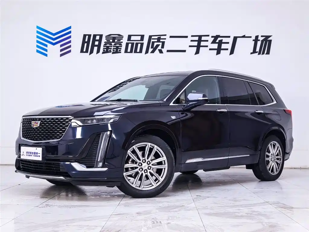 CADILLAC XT6