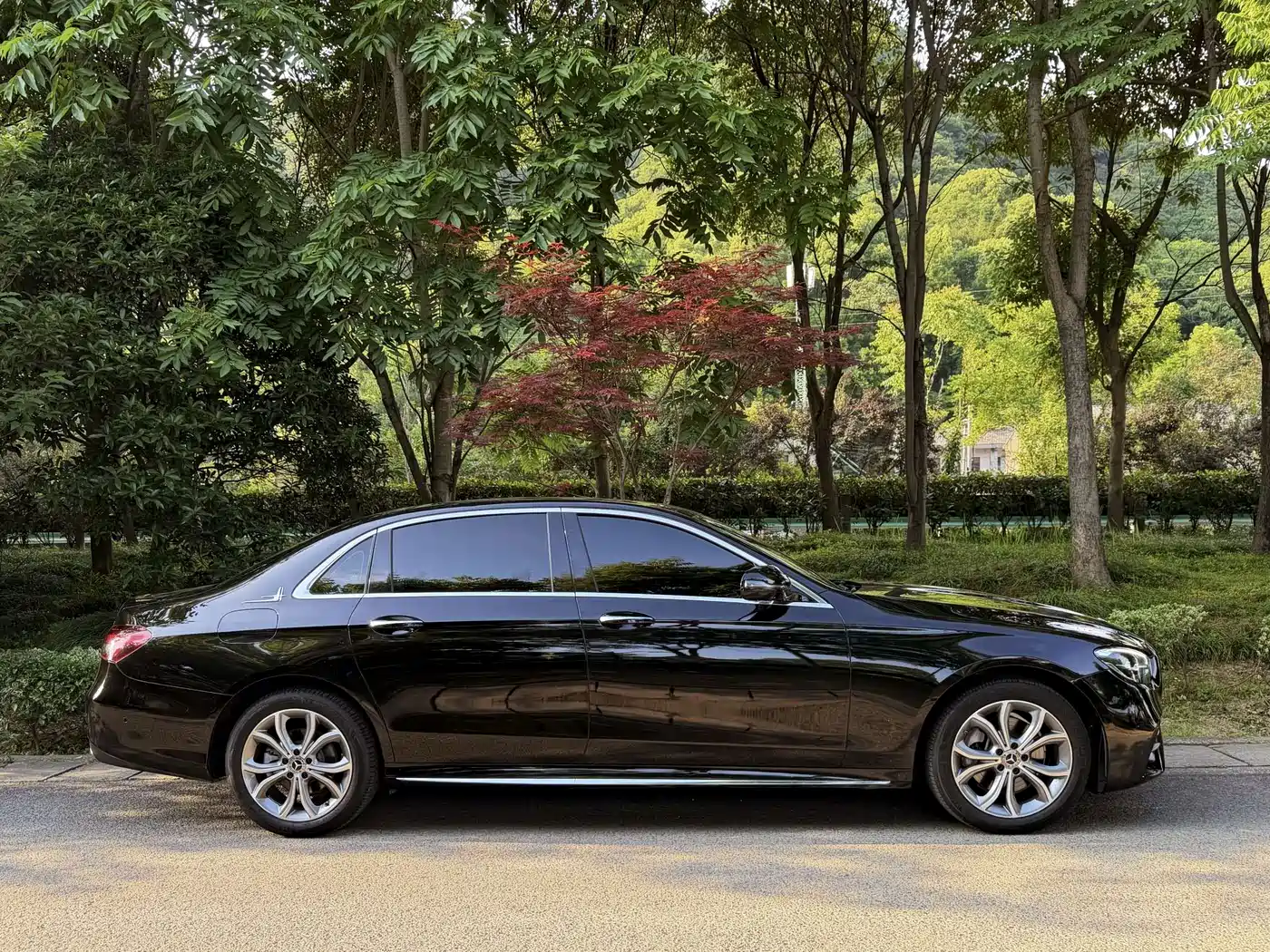 Mercedes-Benz E-Class 2021 E 300 L Sport Fashion фото 8