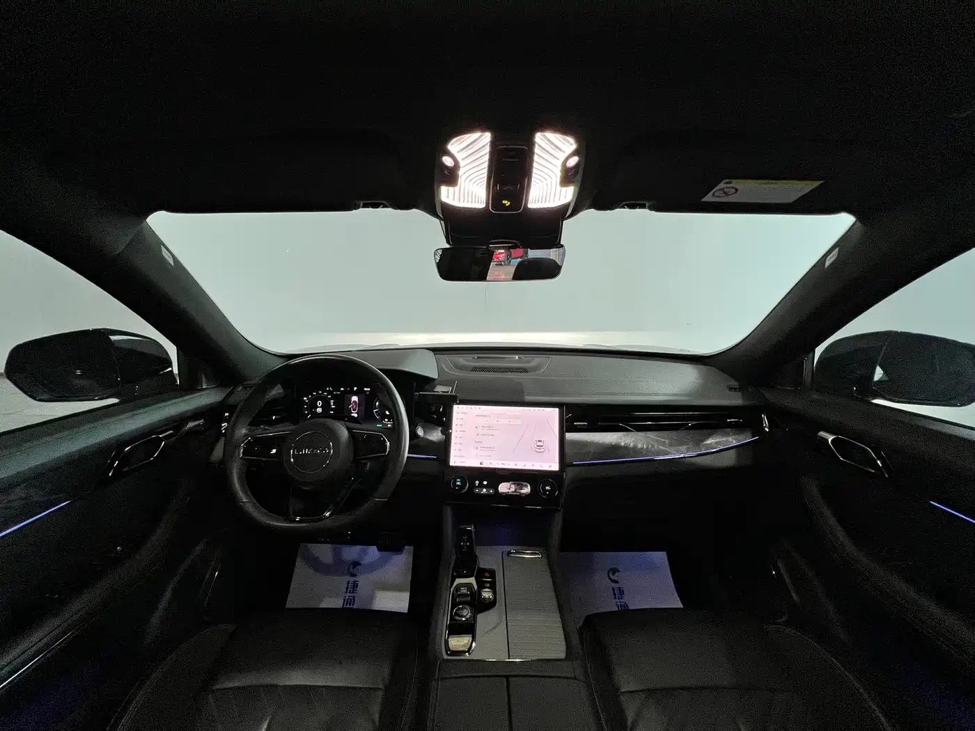 Lynk & Co 09 EM-P 2021 2.0T PHEV Halo 7-Seater фото 28