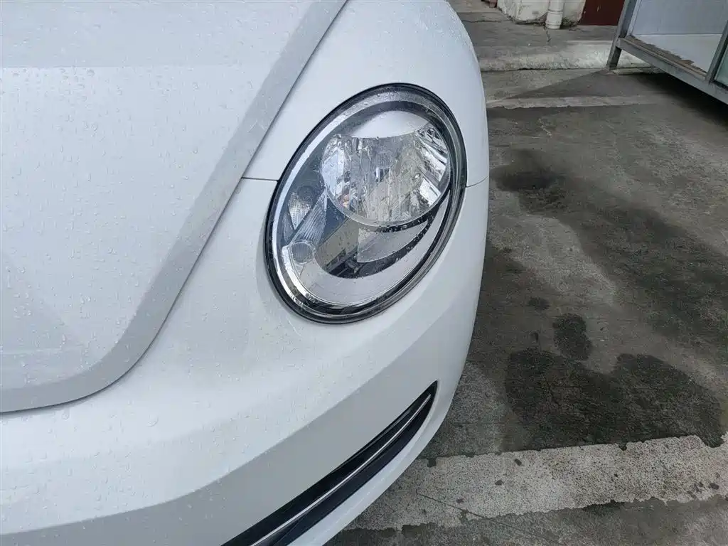 Volkswagen Beetle 2015 180TSI фото 24