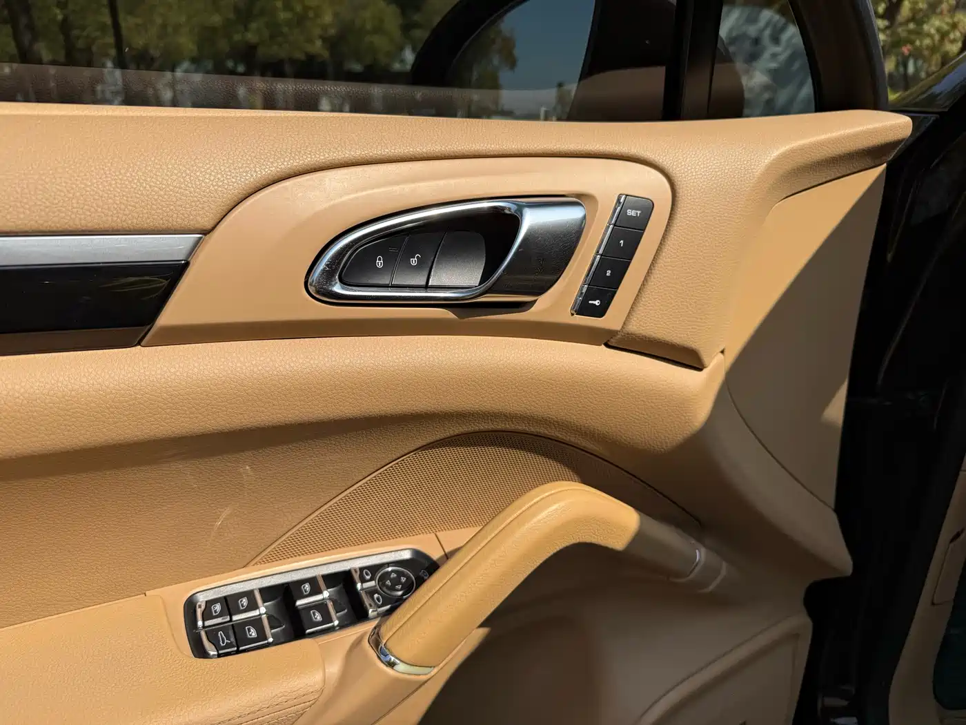 Porsche Cayenne 2016 Cayenne Platinum Edition 3.0T фото 13