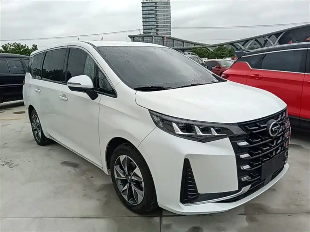 GAC Trumpchi Trumpchi M6 2023 PRO 270T DCT Luxury Edition фото 4