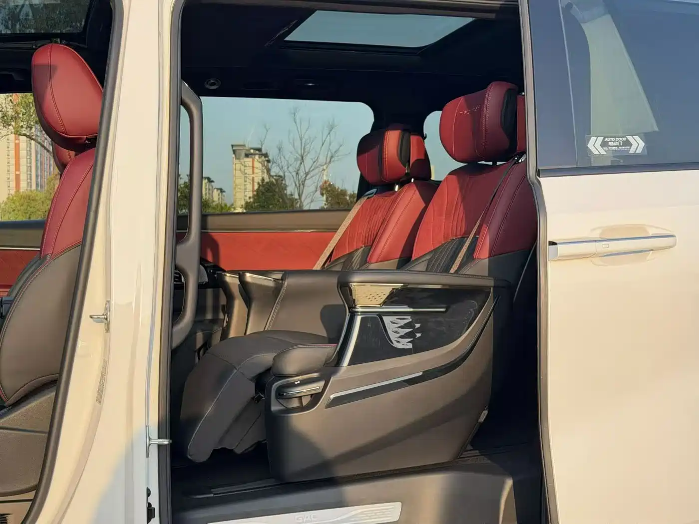 GAC Trumpchi Trumpchi M8 2023 Model Master Series 400T Ultimate Edition фото 7