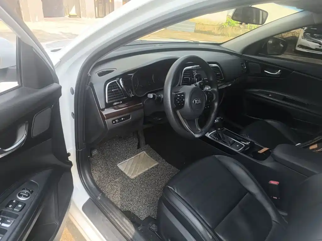 Kia K4 2016 2015 1.8L Automatic GLS Special