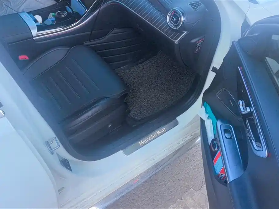 Mercedes-Benz C-Class 2023 C 260 L Sport фото 8